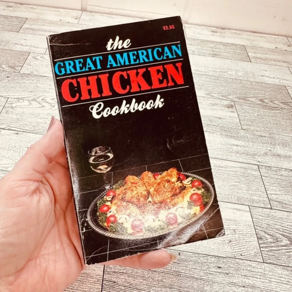 THE GREAT AMERICAN CHICKEN‎ Cookbook by IONA NIXON Paperback 1982 Vtg PB